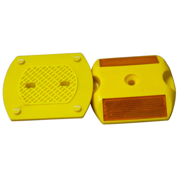 Maclane Plastic Road Stud Without Shank - Image 4