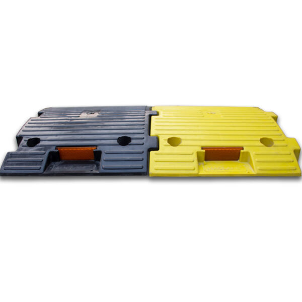Maclane Plastic Speed Breaker - Image 4
