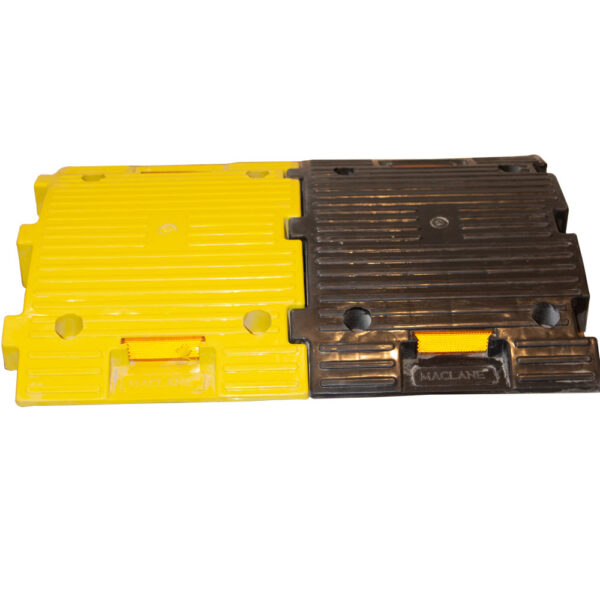 Maclane Plastic Speed Breaker - Image 5